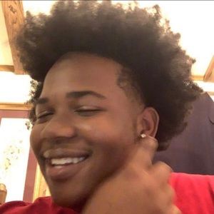 Meet your Posher, Darrius